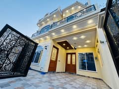 5 Marla brand new double story spanish house for sale buch villas multan.