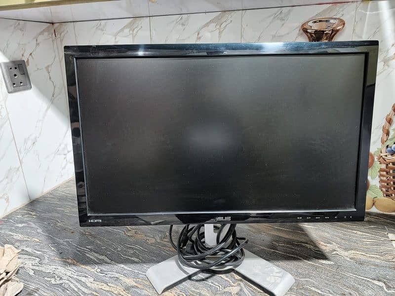 25 inch LED Monitor 1