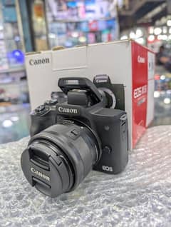 Canon EOS M50 Mark 2 with 15x45mm Lens good condition 0323-2054464