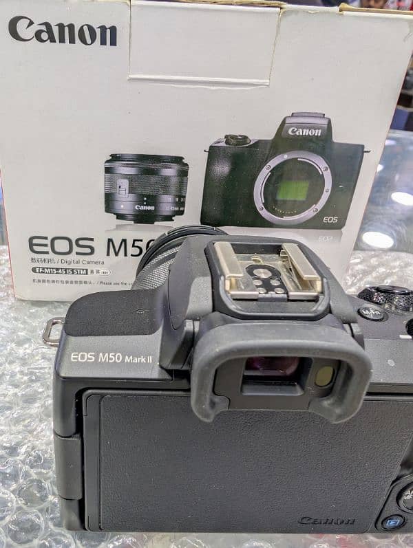 Canon EOS M50 Mark 2 with 15x45mm Lens good condition 0323-2054464 2