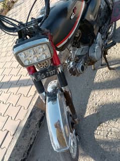 Honda bike 88 model good enjen 10.8 condition