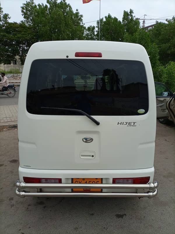 Daihatsu Hijet 2012 2