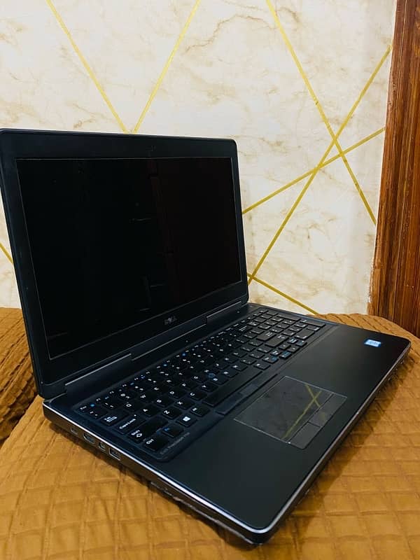 Dell Precision 7520 Mobile Workstation 4GB Graphics 1