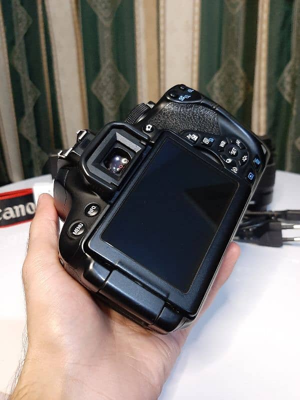 Canon Eos 700D Dslr Camera 3