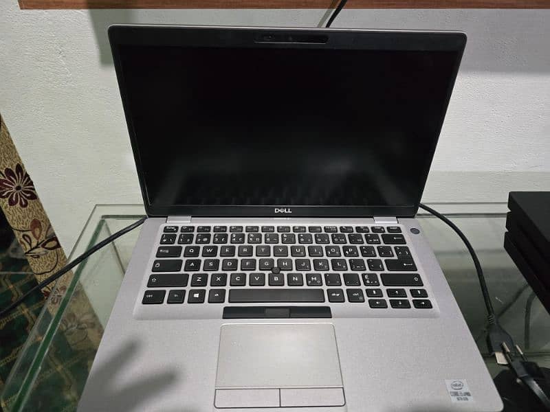 Dell Laptop Touch i5 10th generation win 11 8 gb ram 256 gb ssd 0