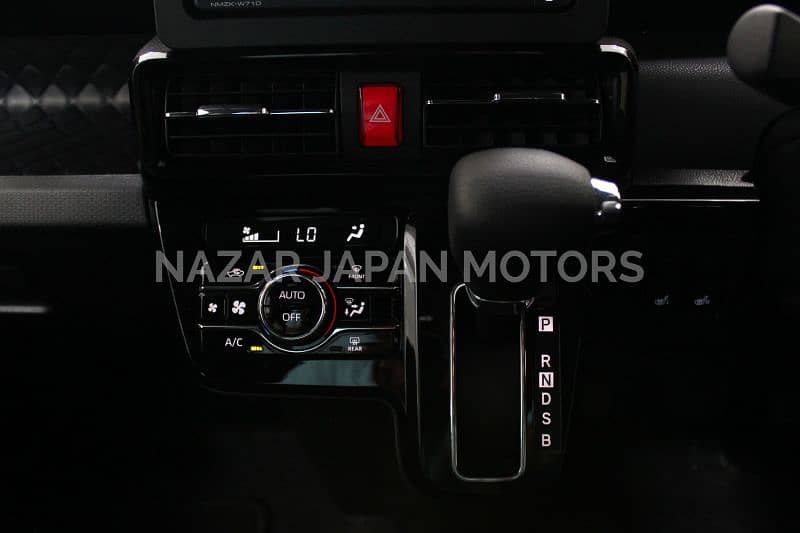 Daihatsu Tanto Custom X Style Model 2021 - 5A Grade Auction 14