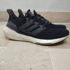 Adidas UltraBoost 21 Running