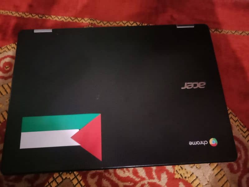 Acer chrome book with new condition 3