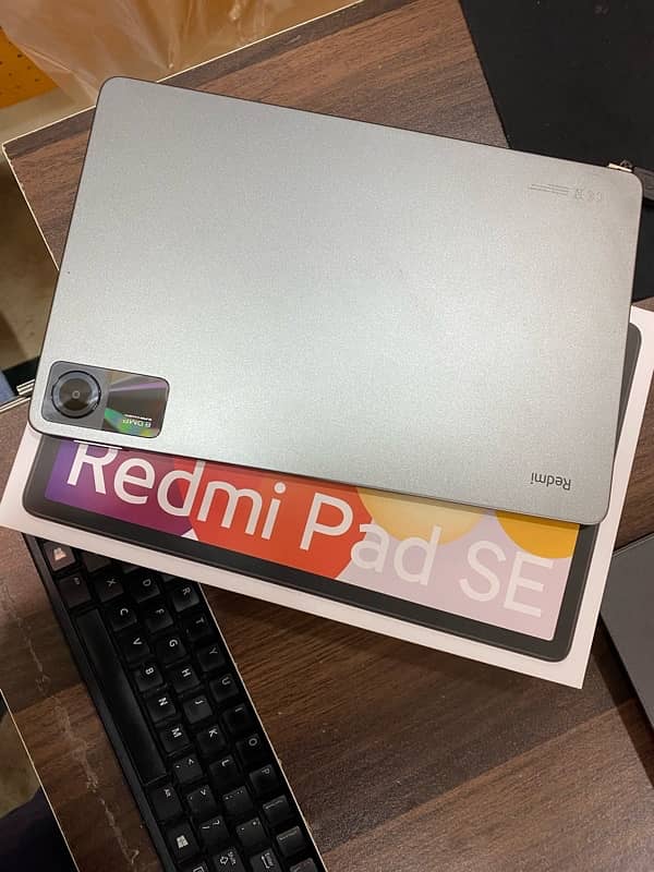 Xiaomi redmi pad SE [8GB RAM 256GB Storage] box open 0