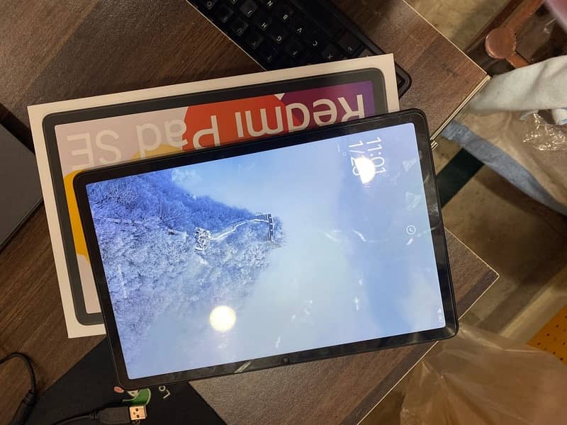 Xiaomi redmi pad SE [8GB RAM 256GB Storage] box open 1