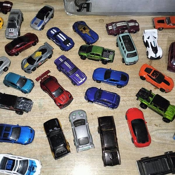 Hot wheels for sale!!!dm 8