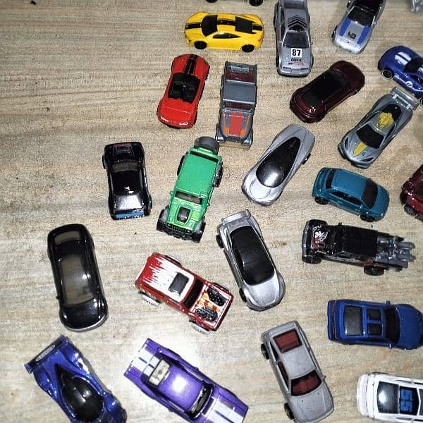 Hot wheels for sale!!!dm 9