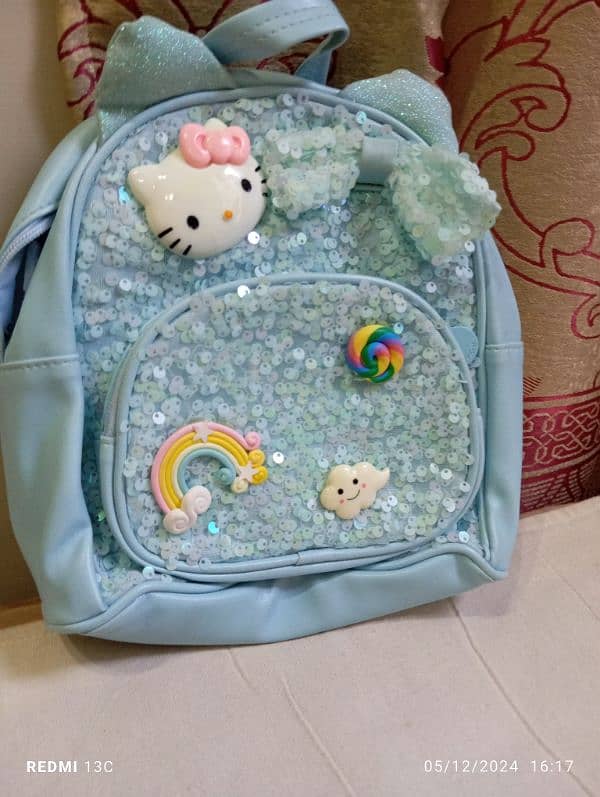 kids bags & makeup organizer 1