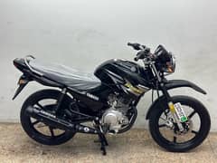 yamaha ybr125g 2020 model ( low millage )