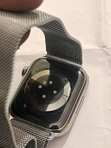 Apple watch Series 7 Stainless Steel 45MM 4