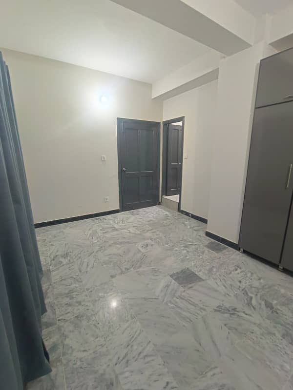 SAMI FARNISHED BACHELOR FLAT FOR RENT LOCATION CHAKLALA SCHEME 3 6