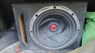 Kenwood subwoofer with box