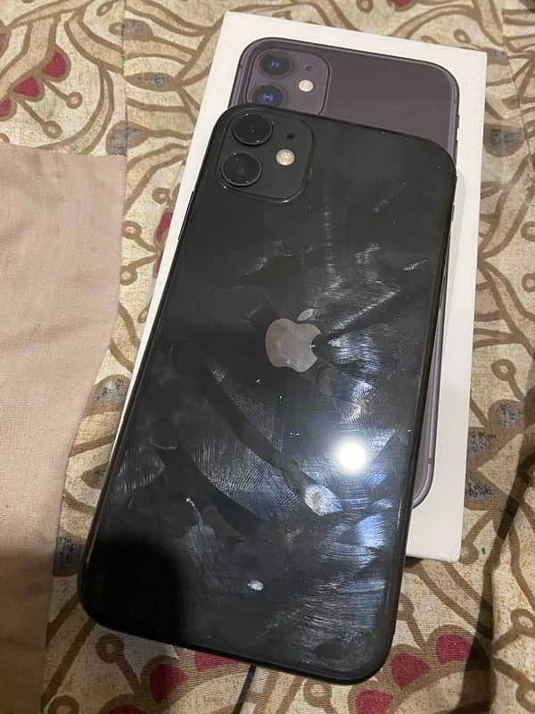 iphone 11,Sim time Available Waranty Available64gb black clor with box 3