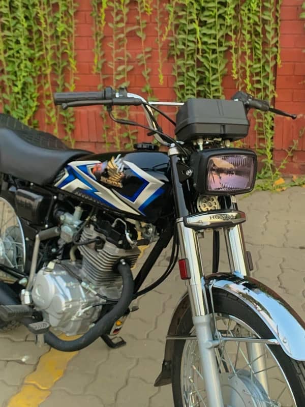 HONDA 125 2025 special number read description 5