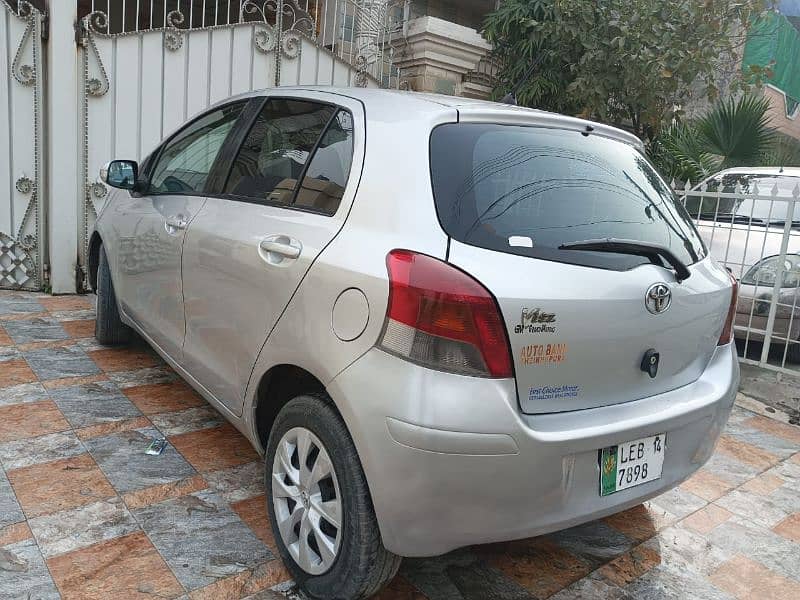 Toyota Vitz 2010 8