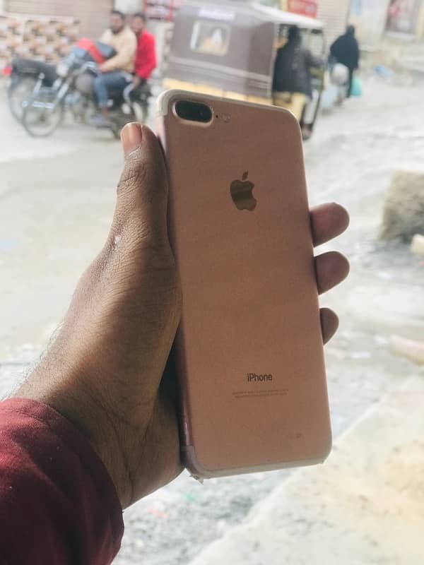 IPHONE 7 Plus Non Pta 128GB 4