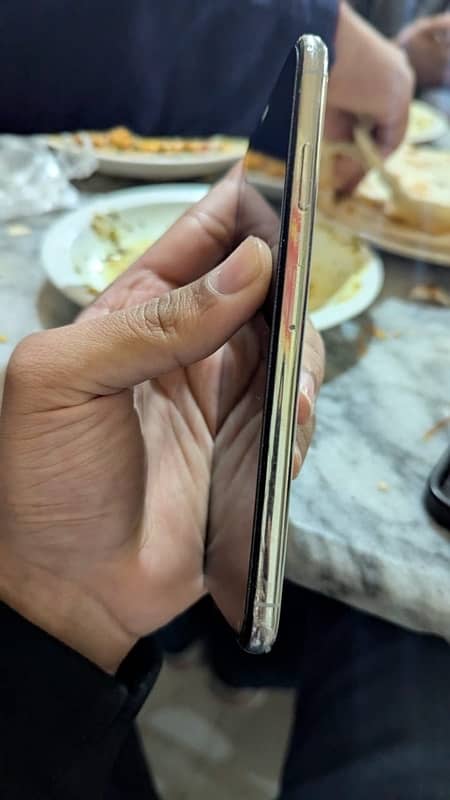 iphone xsmax Approved 256Gb 3