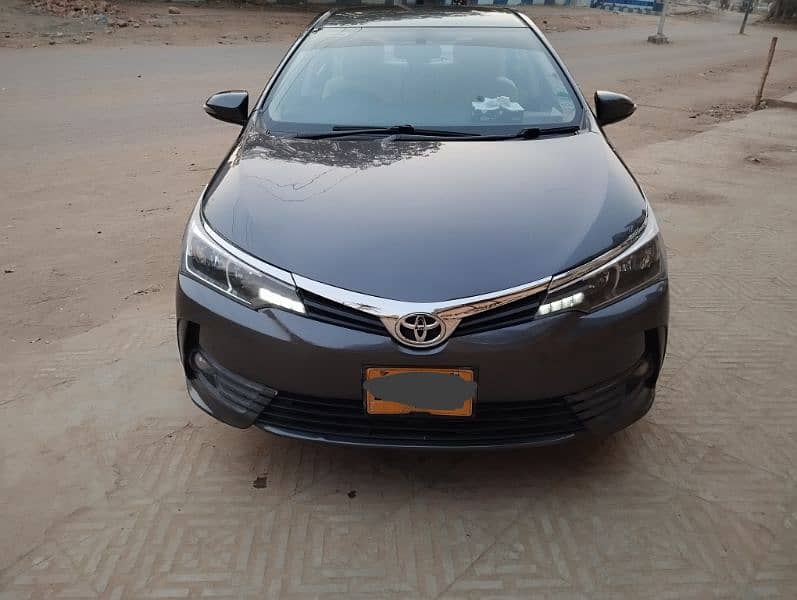 Toyota Corolla GLI 2017 facelift original 0