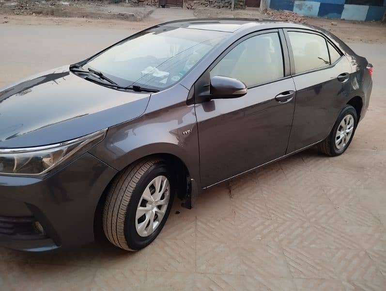 Toyota Corolla GLI 2017 facelift original 1