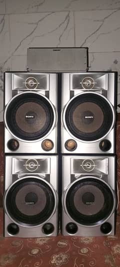 SONY Gnz9D speakers