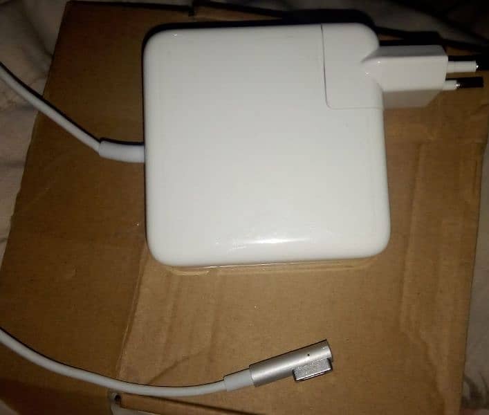 Magsafe 1L 60W Macbook Charger 2