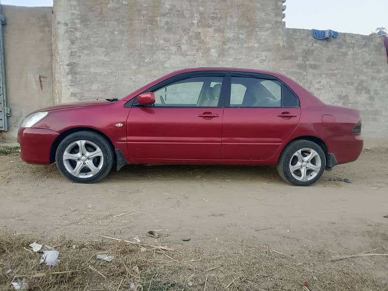 Mitsubishi Lancer Automatic 1.3 2006 Model 2