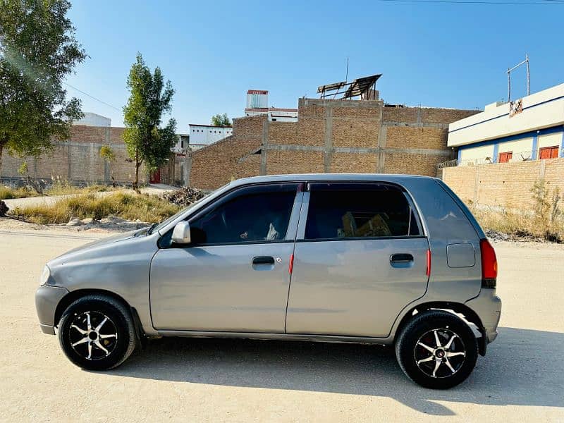 Suzuki Alto 2012 2