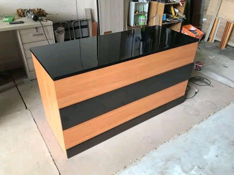 computer tables 8