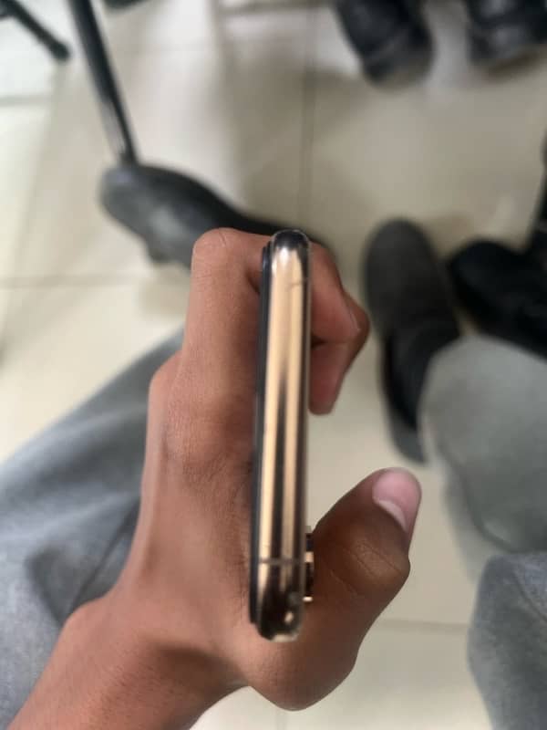 iphone xs nonpta 4