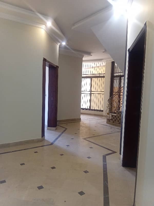 Silent Office /Exeutive Office / IT Office Kanal Double Story Housse for Rent Double Road near Khokhar Chowk & Canal Road G1 Market 16