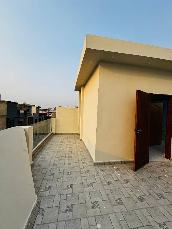 BRAND NEW 5 MARLA HOUSE FOR SALE IN WAPDA TOWN 21