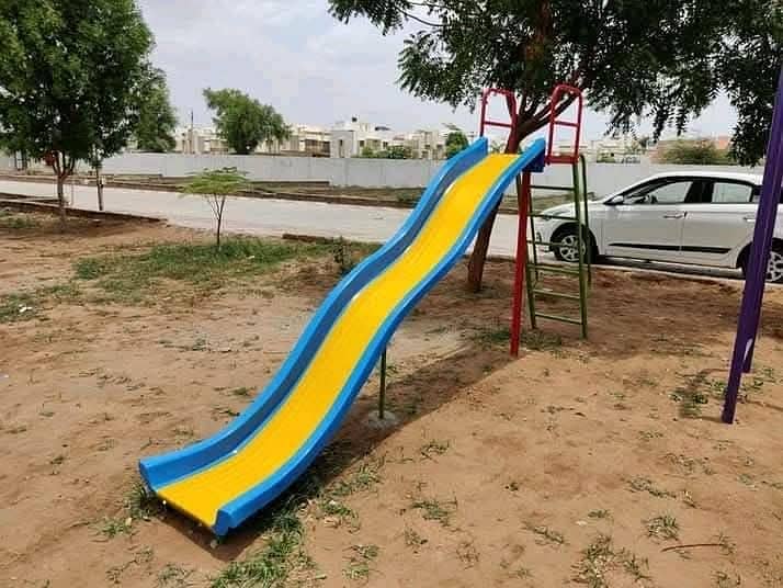 slide/monkey bar/peeing/swing/Merry go round/rides/kids swings/kid 9