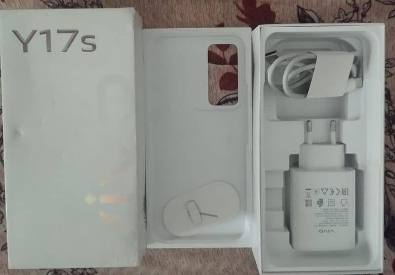 Vivo y17s 10/10 condition urgent sale 2