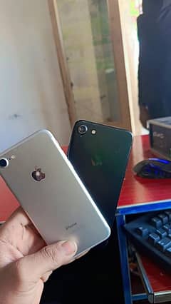 I phone 7 white& black