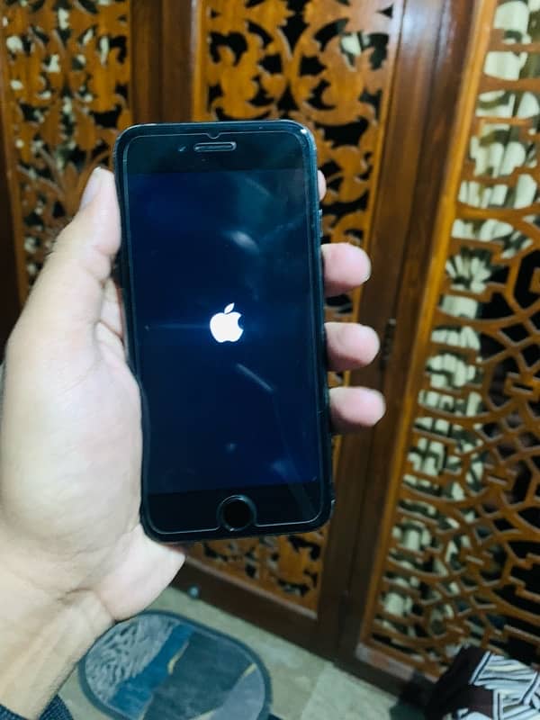 iPhone 7 32 GB FU 1