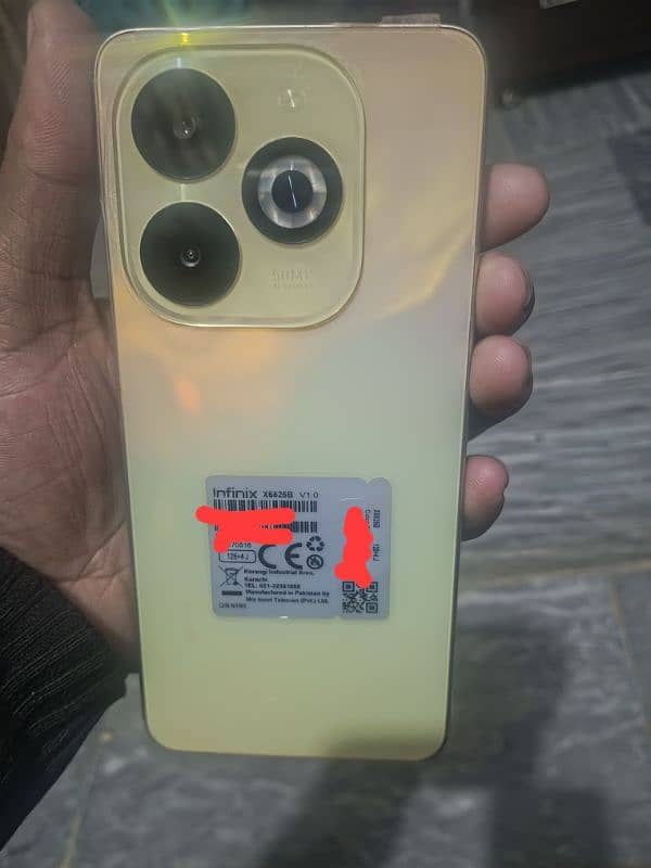 Infinix smart 8 pro 4+4/128 9