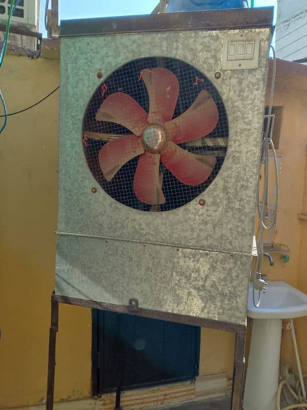 Air cooler with stand 3