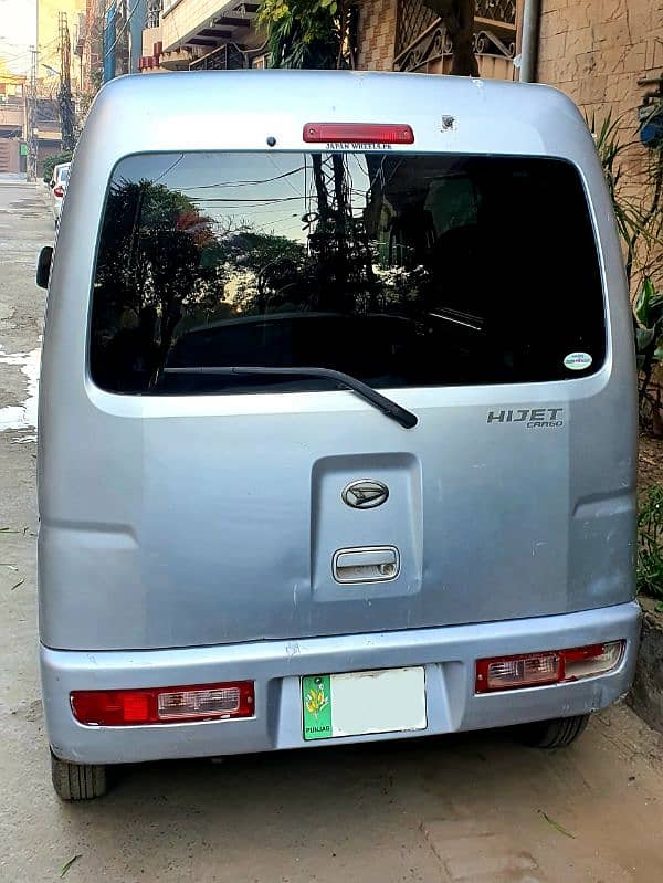 Daihatsu Hijet 2016 9