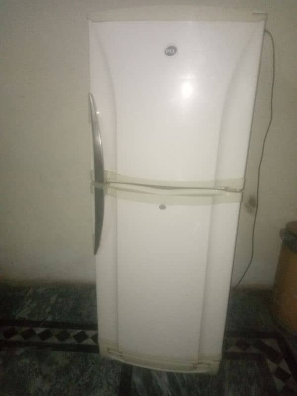 behtren cooling krta ha achi halat ha only cal 03197723086 8