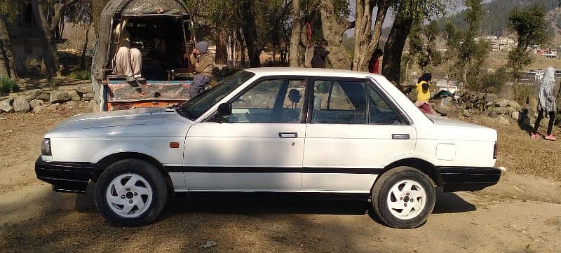 Nissan Sunny 1987 2