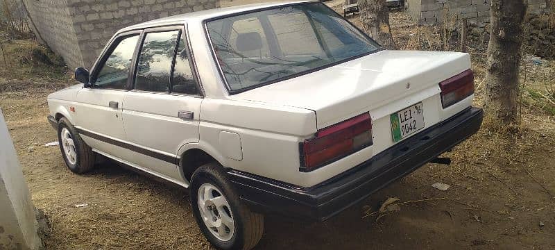 Nissan Sunny 1987 5