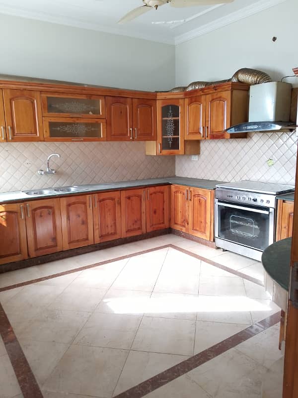 F11 Beautiful Upper Portion For Rent 3 Bedroom With Attached 4bathroom Drawing Dining 0