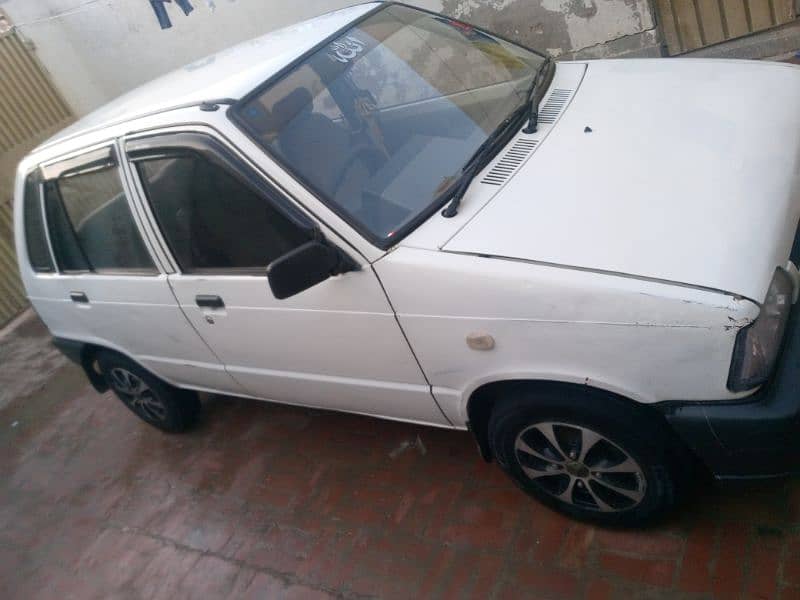 Suzuki Mehran VXR 2010 total genuine white color home used car 2