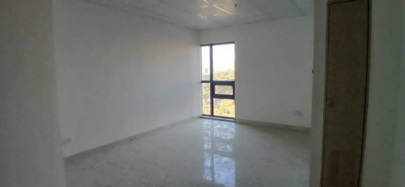 Brand New 270 Square Feet Office At Establish Your Business at Gulberg iii - Premier Destination! 9