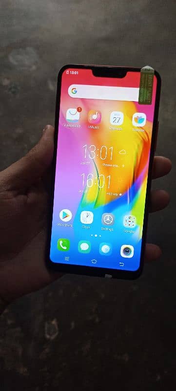 vivo y83 6gb ram and 128gb storage  all oka 9